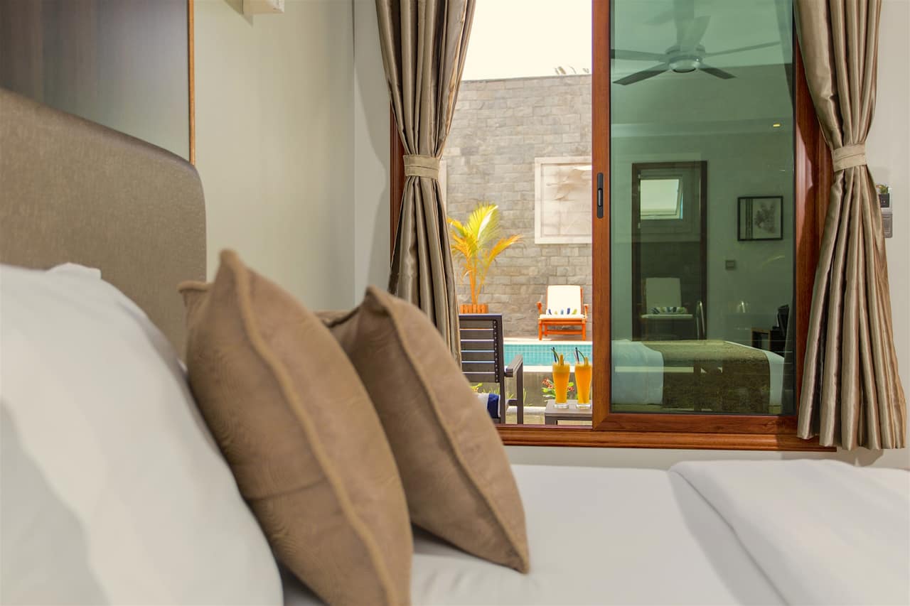 Deluxe Double Room with Pool View